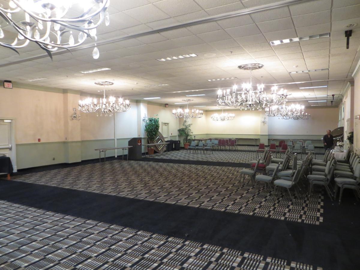 Olive Tree Hotel And Banquet Halls แจ็คสัน ภายนอก รูปภาพ